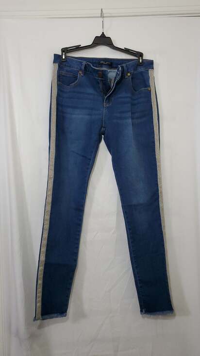 Romeo + Juliet Couture Denim - Romeo + Juliet Couture Side Stripe Skinny Jeans Size M